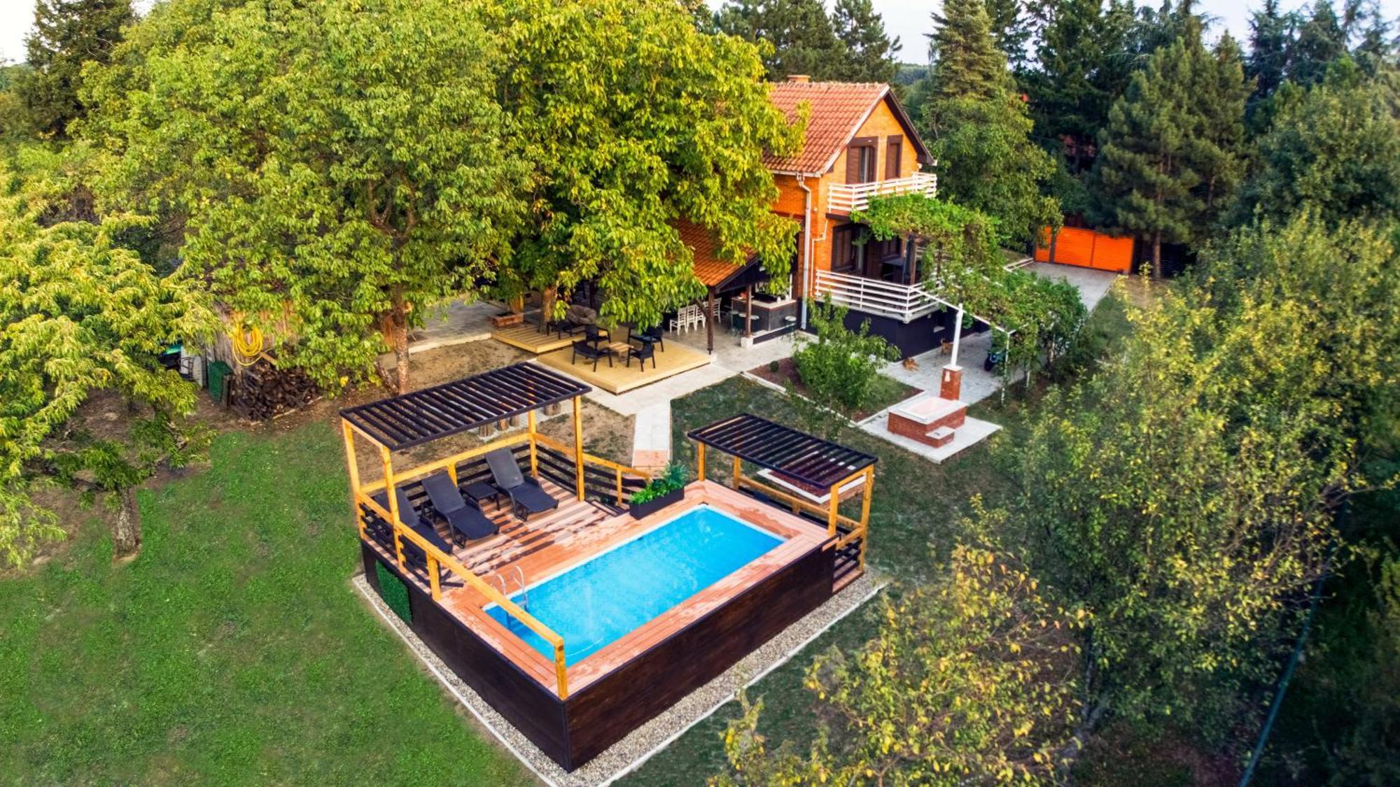 Villa Dijana - Pool, Spa, Outdoor Kitchen Belgrado Esterno foto